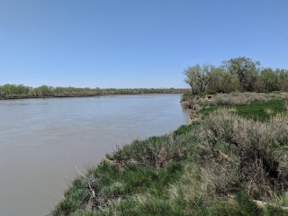 Missouri River Property