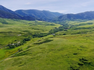 Map of Strand Ranch: 28894 acres NE of Geyser