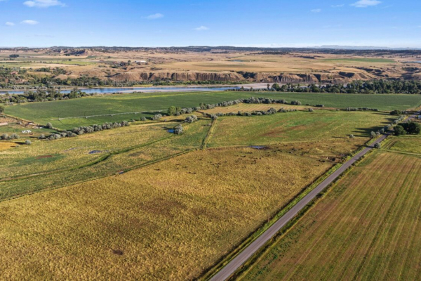Map of Yellowstone River Farm And Sanctuary: 130 acres NE of Huntley