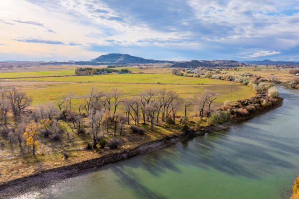 Alpenglow River Ranch