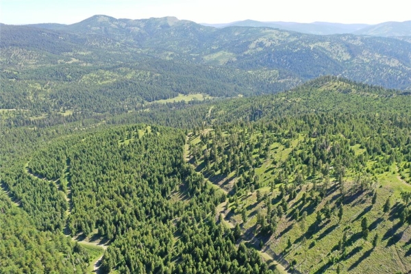 Map of 13-15 Garnet Range Tract: 475 acres NW of Drummond
