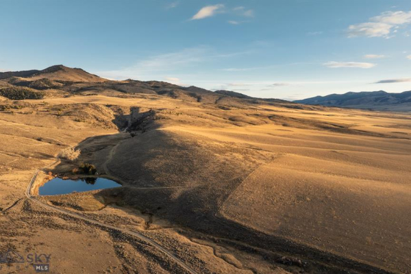 Map of Ruby Foothills Ranch: 443 acres SE of Dillon