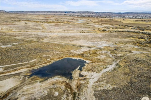 Map of Vista Buttes: 572 acres NE of Laurel