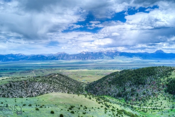 320 +/-acres Cold Creek Retreat
