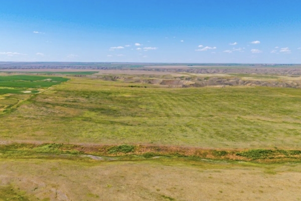 Cherry Coulee Road - 320 acres