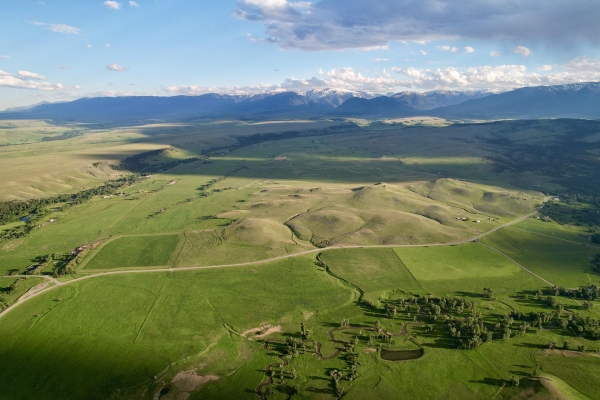 Beartooth Overlook: Aerial View Montana 